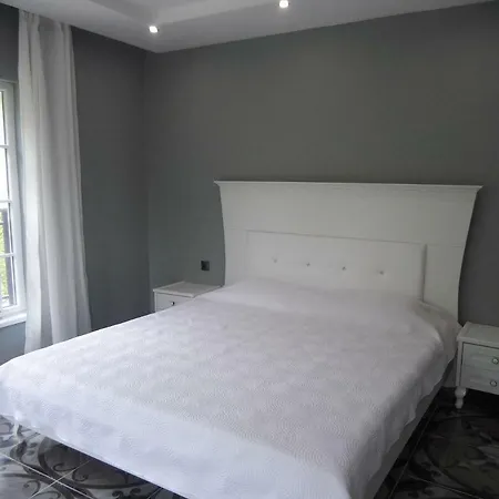 St. Sofia - Official Apart Otel 4*